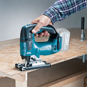 djv182-1.jpg